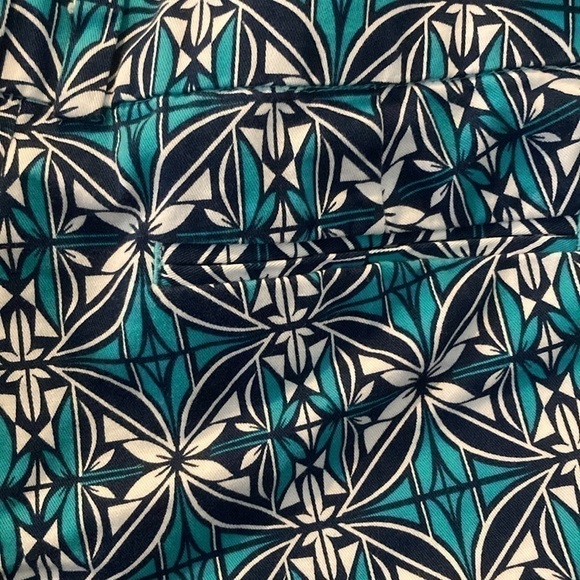 Stylus size 12 patterned blue & teal shorts great condition 💯 cotton - Picture 3 of 6